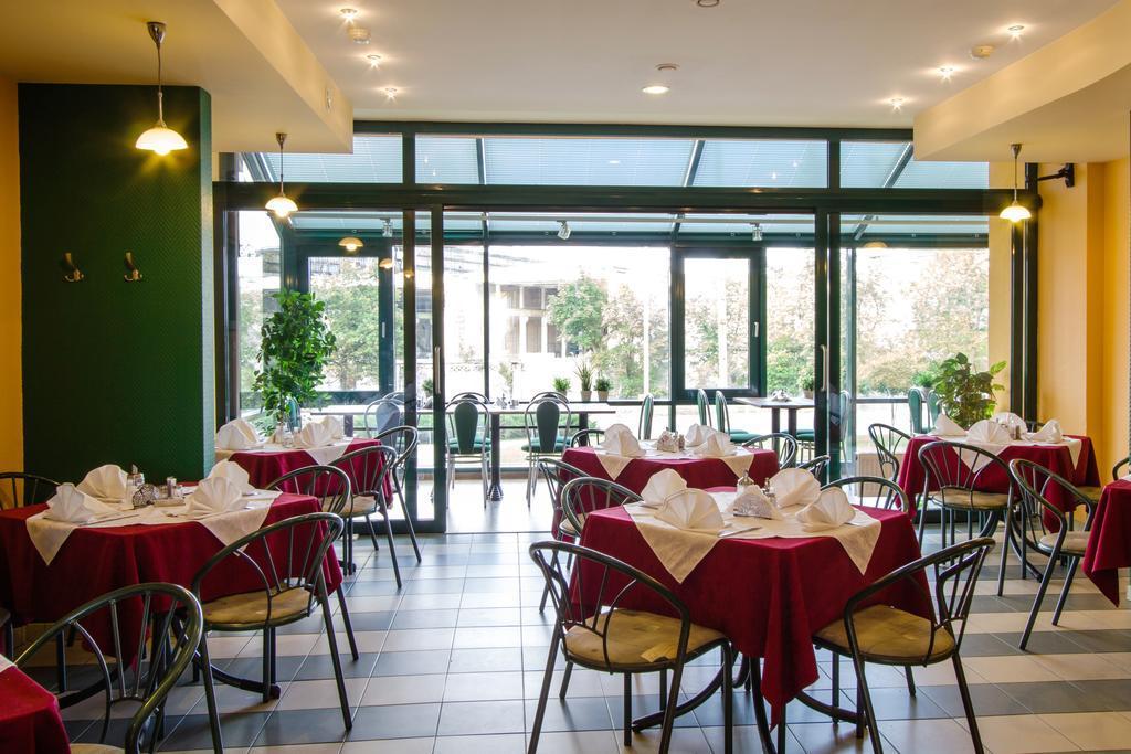 Hotel Zemaites Vilnius Exterior foto